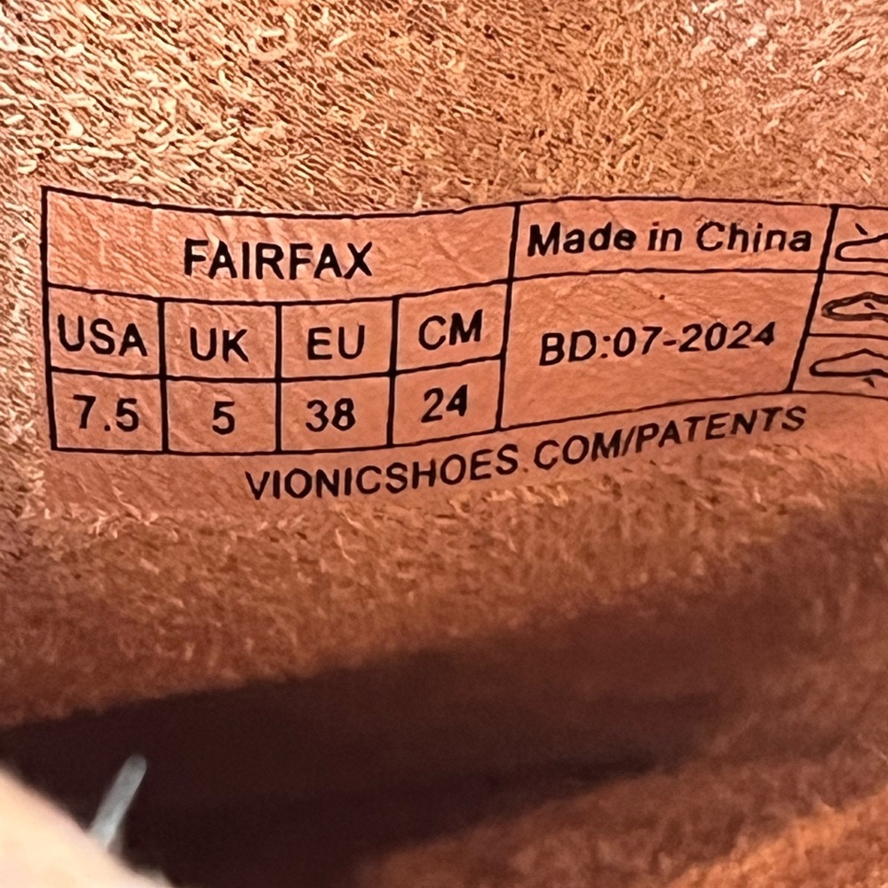 Vionic Fairfax Suede Tan Slip On Mules Clogs Sz 7.5 Lug Soles Orthopedic Insoles - Picture 8 of 15